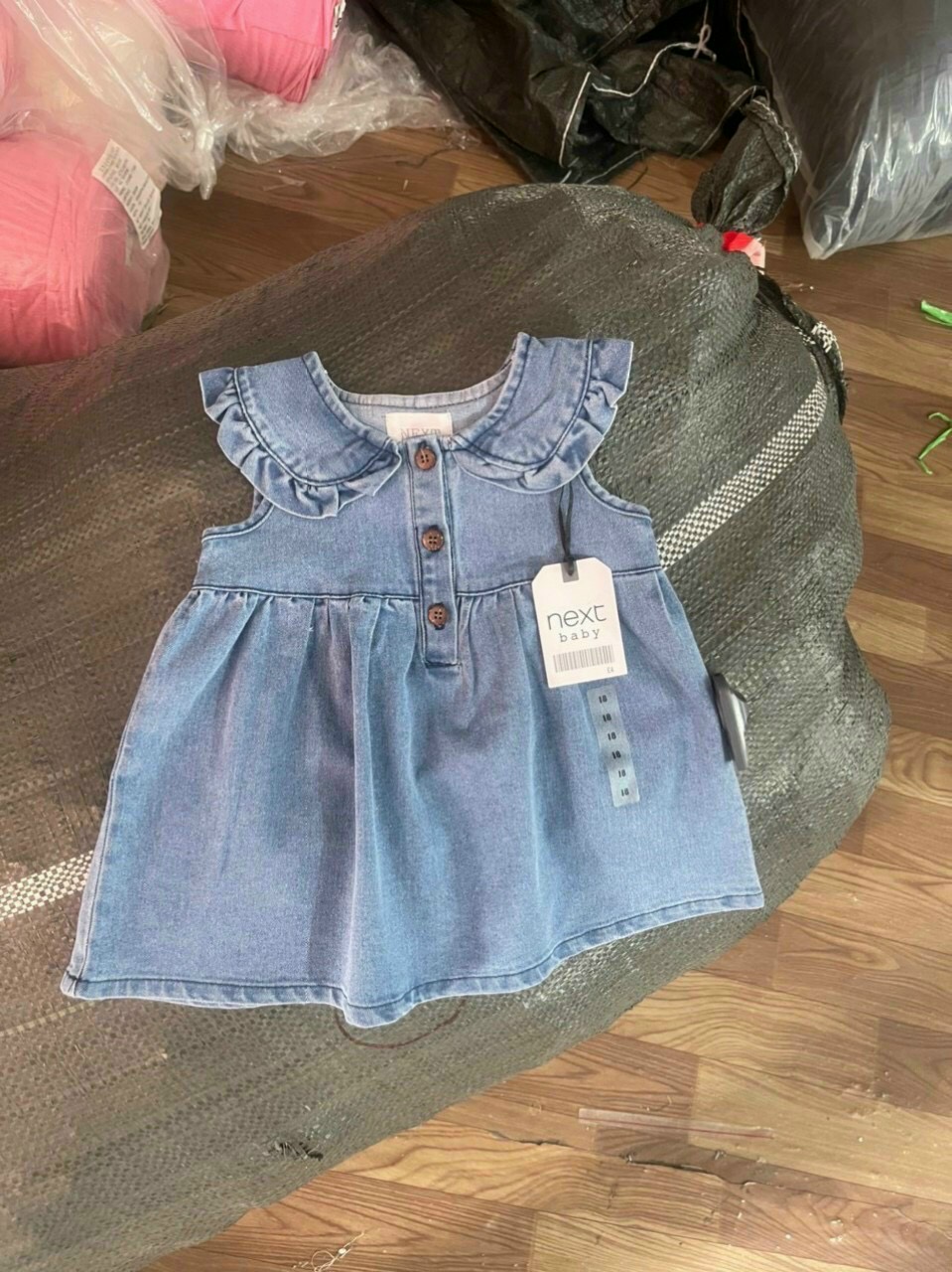 D013 Đầm Jeans bé gái cổ sen dáng suông