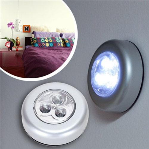Đèn led dán tường 3 bóng siêu sáng