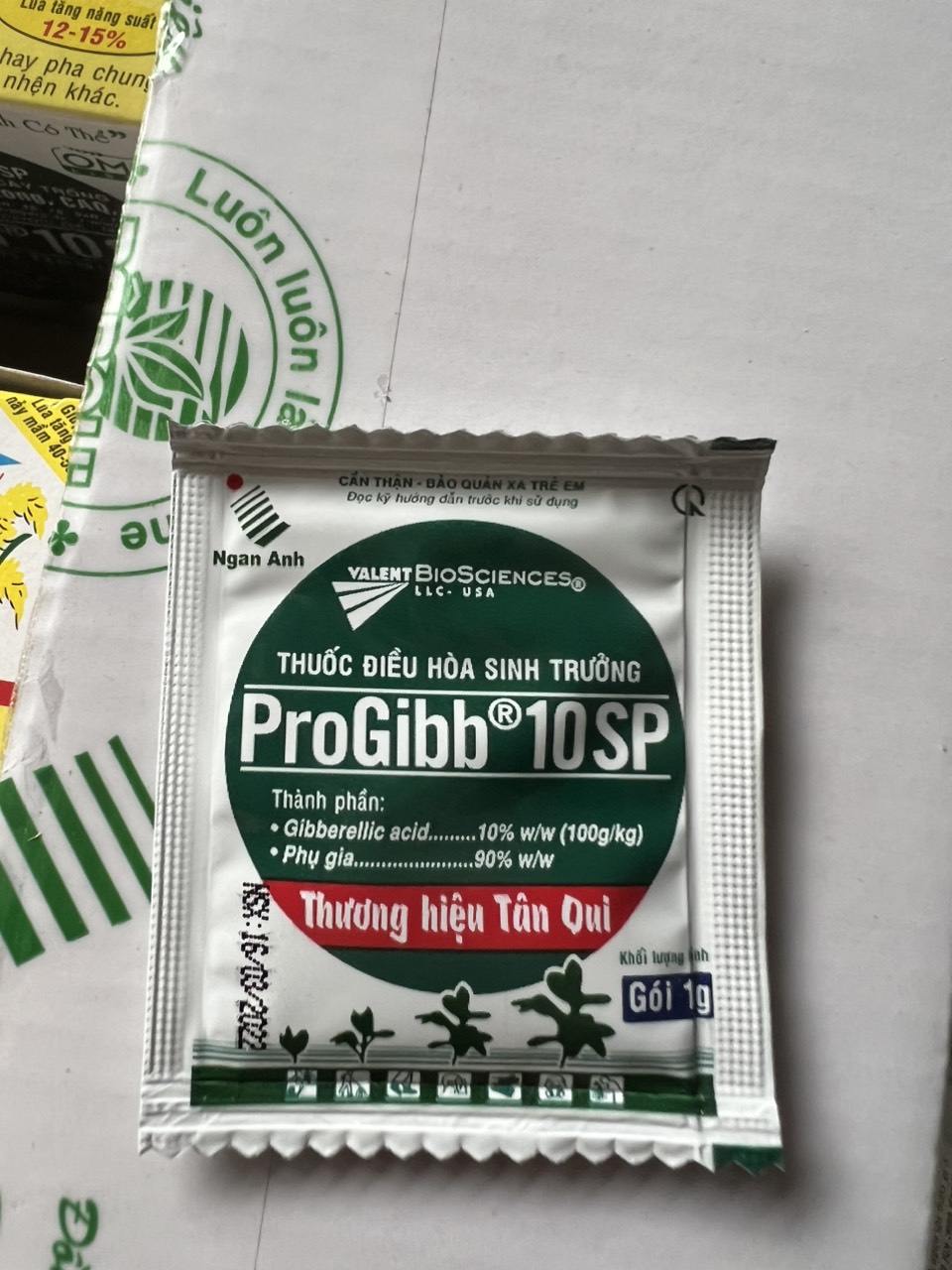 Phân bón lá kích thích tăng trưởng ProGibb 10SP