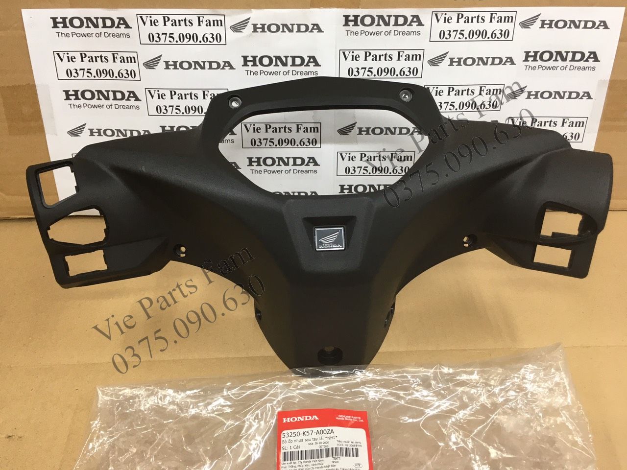 Bợ cổ/ gáy/ ốp đầu sau Honda Blade 110 (wave blade) đời Không có dây le, chính hiệu Honda Motor VN