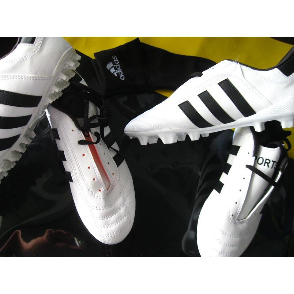 Giày ĐINH CAO 3 sọc sân cỏ tự nhiên