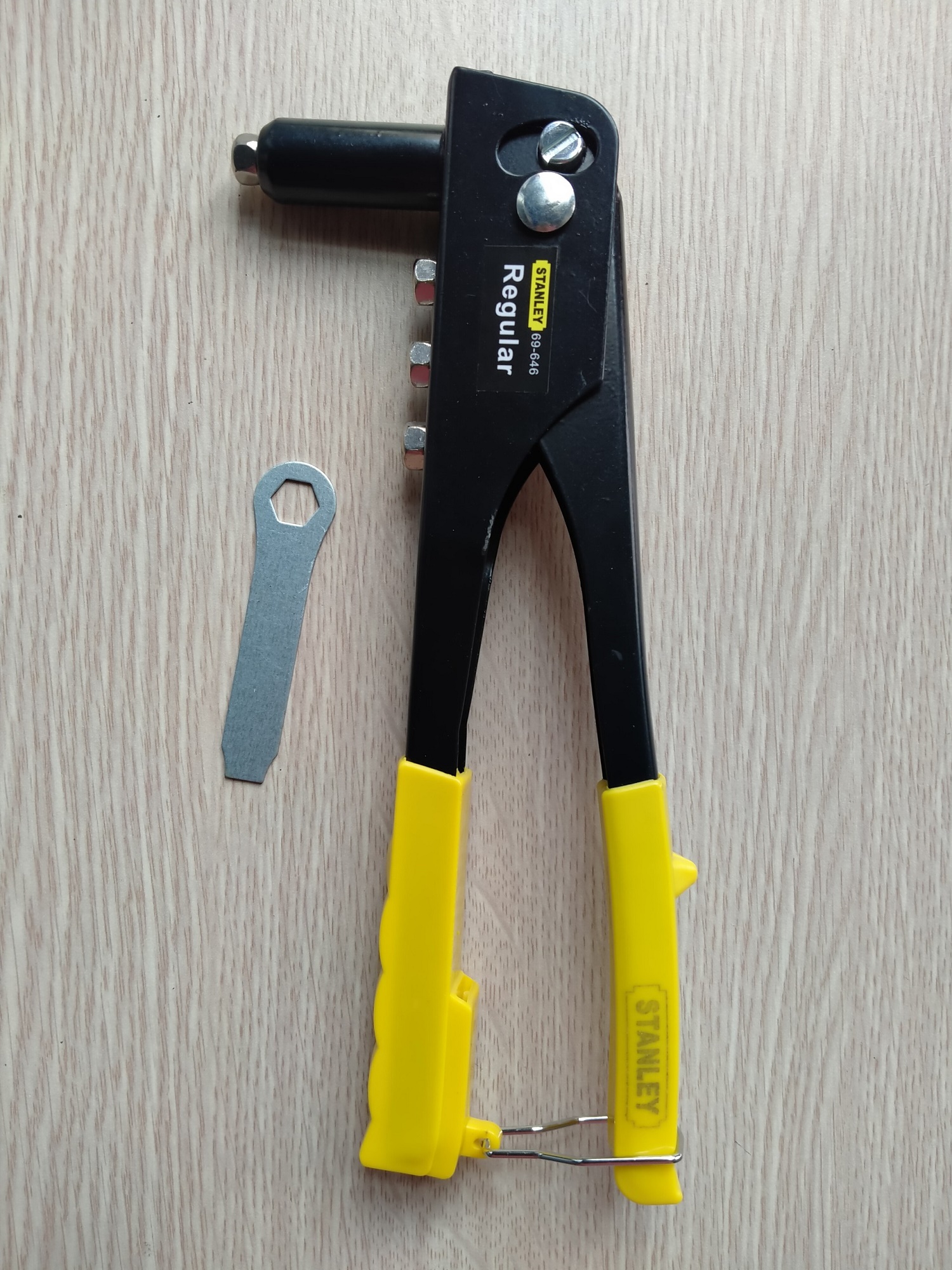 Kìm bấm rive stanley size rivet 2.4mm 3.2mm 4.0mm 4.8mm kềm rút rive