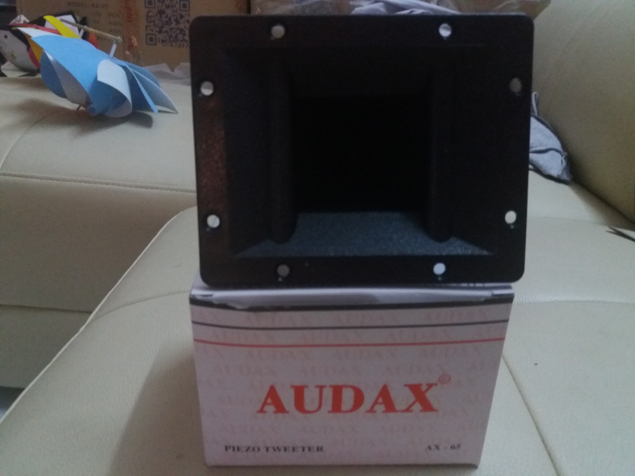Loa nhà yến audax ax65