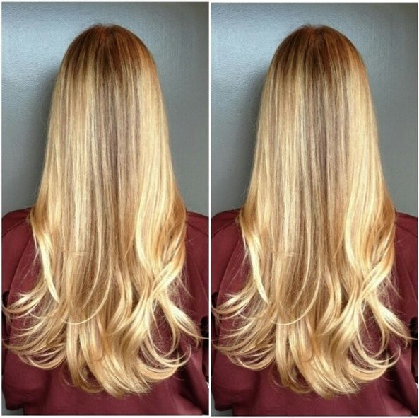 Thuốc nhuộm tóc màu vàng cát sáng (Very Light Golden Blonde 9/3) sẽ cho bạn một mái tóc rực rỡ và quyến rũ. Được làm từ những nguyên liệu thiên nhiên, nó sẽ mang lại sự an toàn tuyệt đối cho mái tóc của bạn.