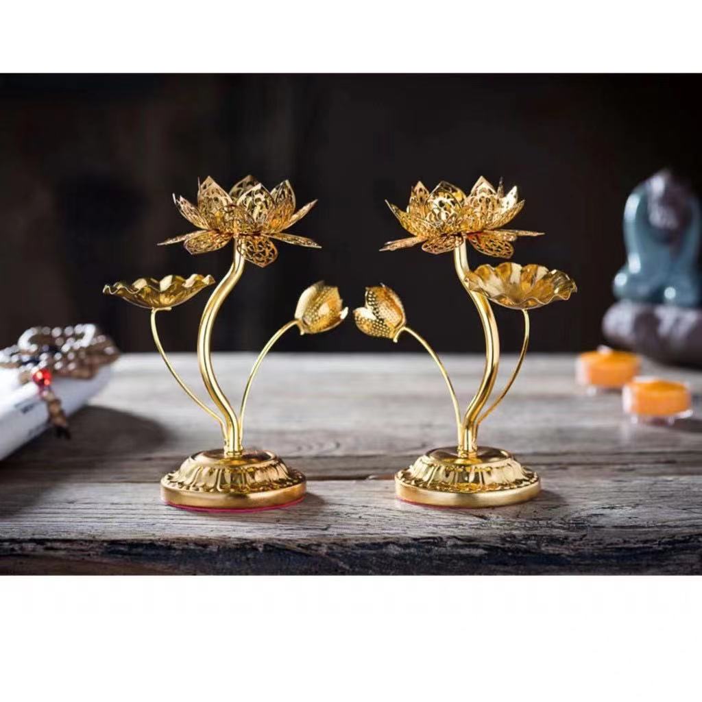 Đế nến hoa sen hợp kim cao 15cm