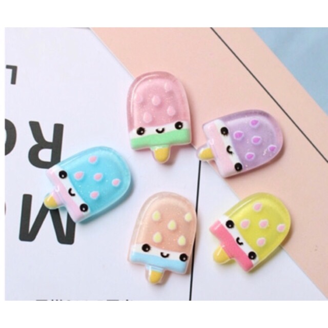 Que Kem Trong Mặt Cười Phụ Kiện Trang Trí Charm Slime
