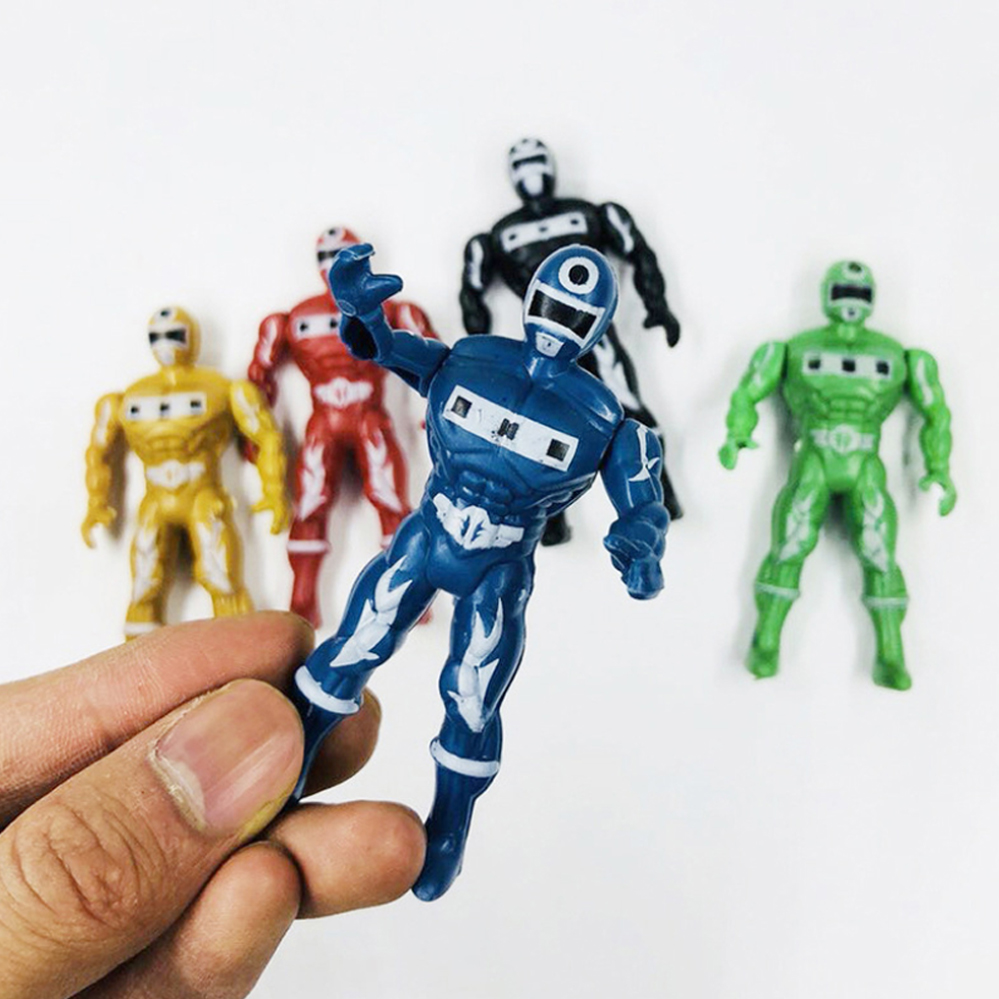 Bộ 5 siêu nhân Robot cho bé trai (Cao 8 cm) chất liệu nhựa an toàn cho bé 3 tuổi giúp học hỏi vui chơi hóa thân làm anh hùng