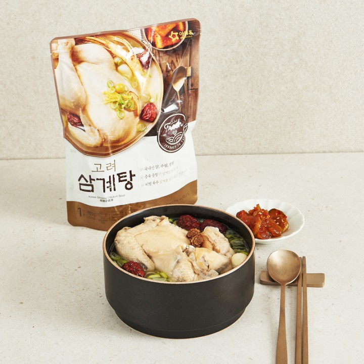 Canh gà hầm sâm Ourhome 800g