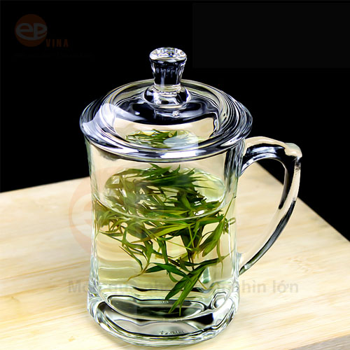 LY THỦY TINH 380ML CÓ NẮP DÀY, CÓ TAY CẦM SANG TRỌNG DÙNG UỐNG TRÀ, CAFE ... DÙNG GIA ĐÌNH, VĂN PHÒNG
