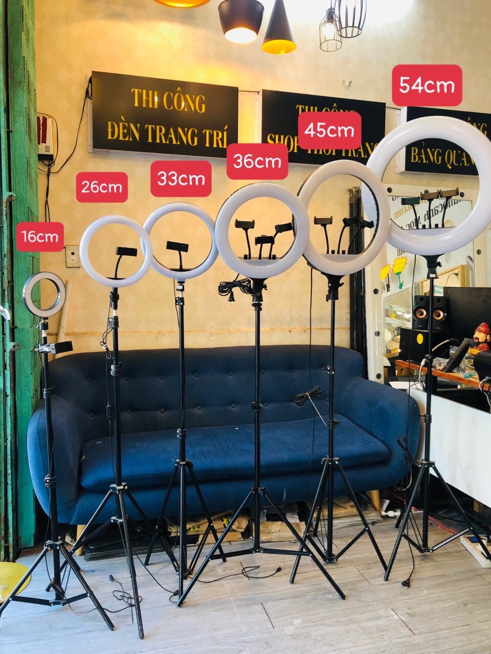 Đèn livestream size 16 30 36 45 54 cm và chân 2m1 hỗ trợ chụp ảnh make up trang điểm.