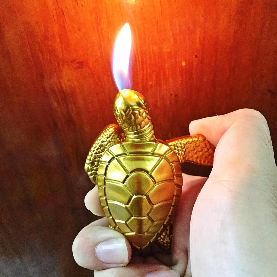 Hột quẹt bật lửa hình con rùa vàng cute