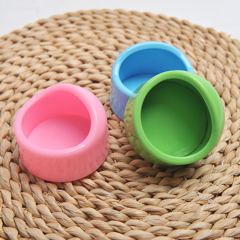 Chén ăn hamster nhựa mica hình mái vòm