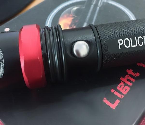 Đèn pin led mini 928