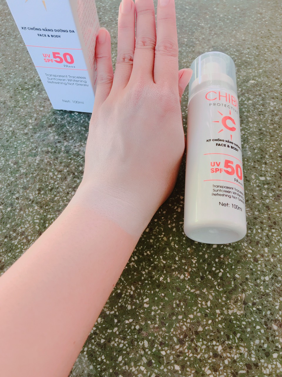 Siêu phẩm xịt chống nắng làm trắng da