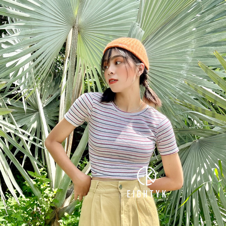 Áo croptop tay ngắn sọc hồng xám