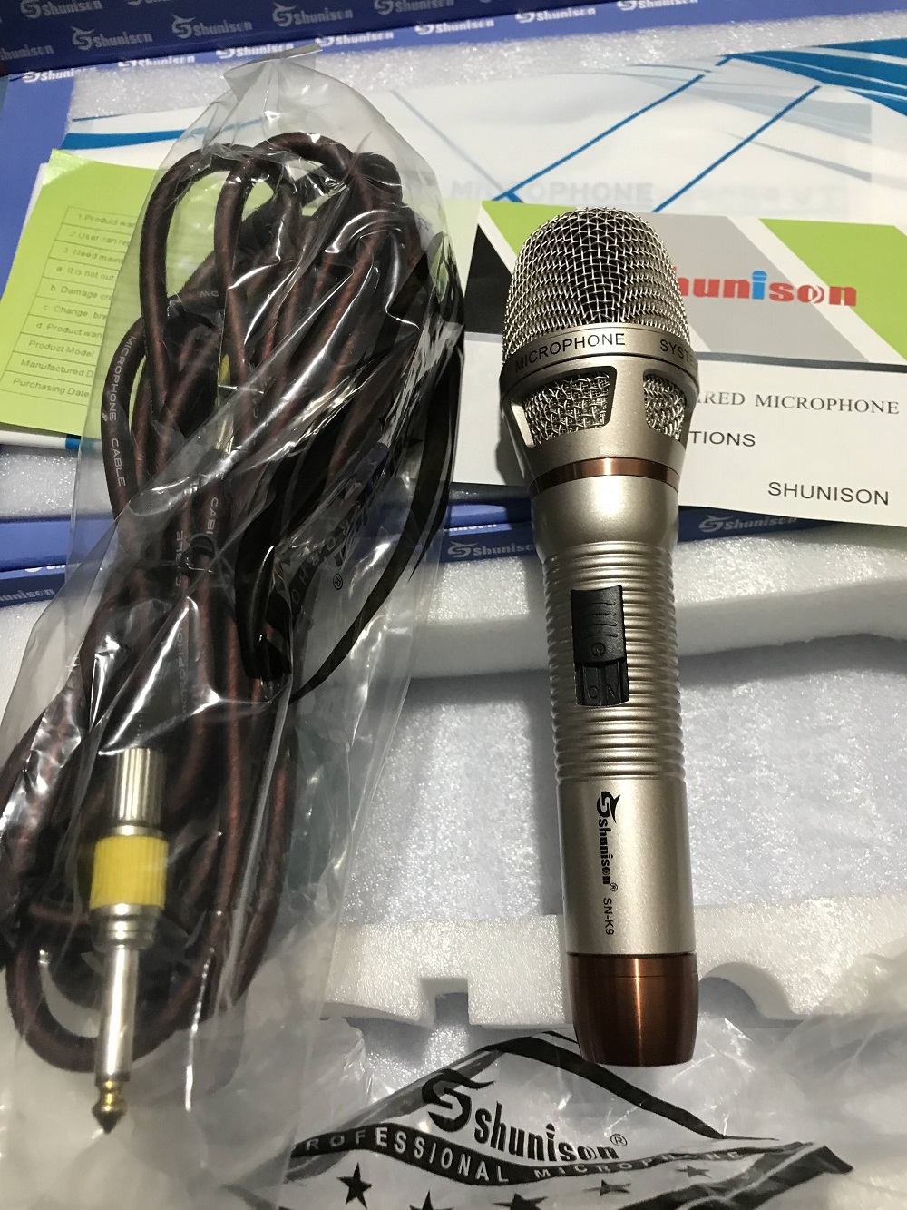 Micro có dây Cao Cấp, Kim Loại Nguyên khối - Dây dài 5 m