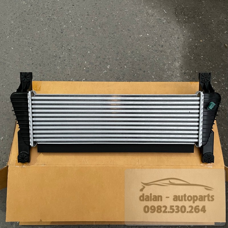 [Chính hãng] Két giải nhiệt turbo Ford Ranger , BT50 2013 2018 2.2 3.2 - EB3Z6K775V