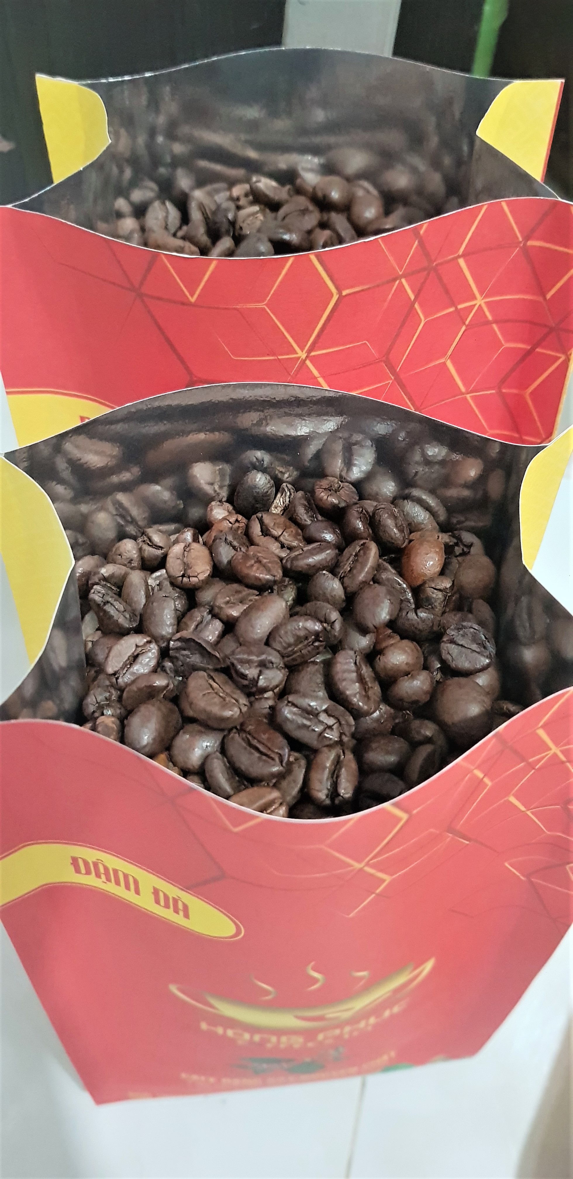 Cà phê hồng phúc đậm đà hạt 500 gr rang xay nguyên chất