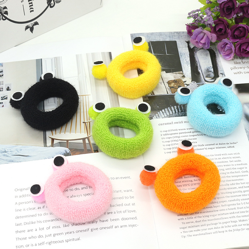 Buộc tóc mắt ếch mini cho bé gái dễ thương