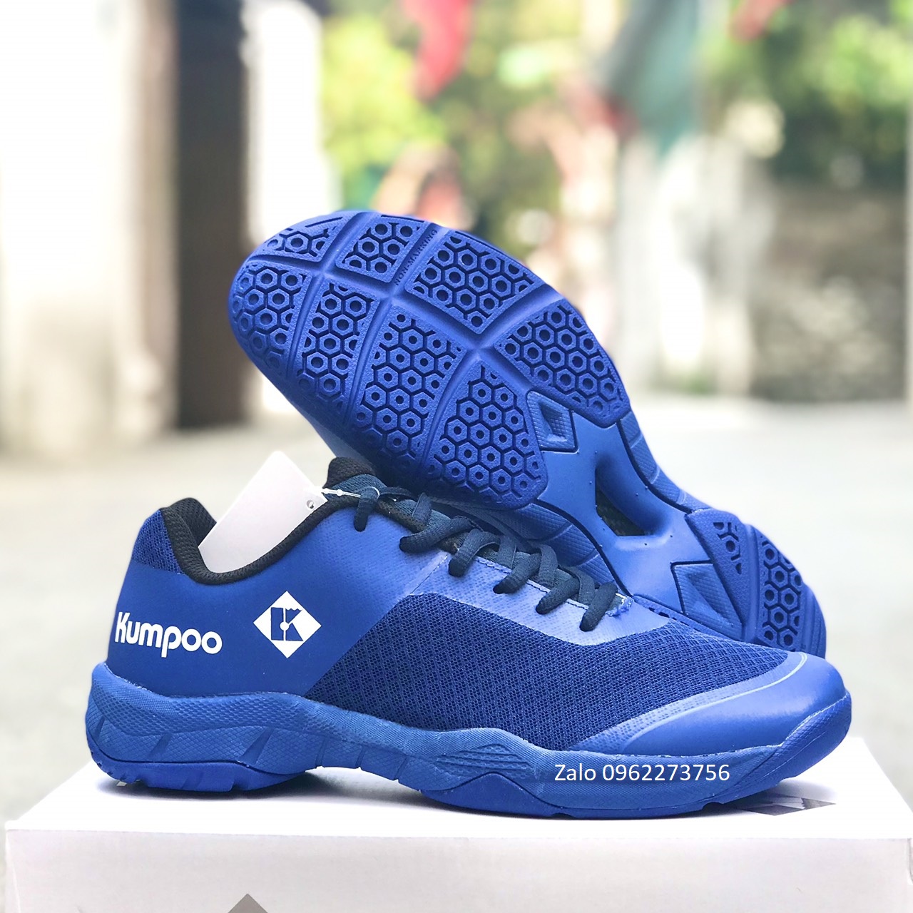 Giày cầu lông nam Kumpoo D43 màu xanh đế kếp chính hãng