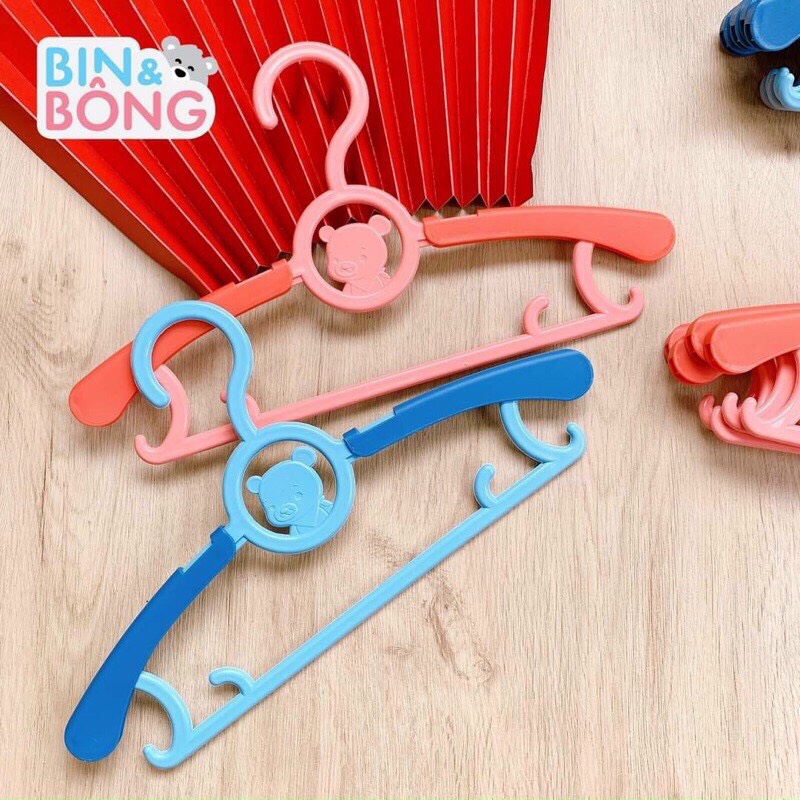 Sét 5 chiếc mắctreo quần áo cho bé hình chú gấu đáng yêu