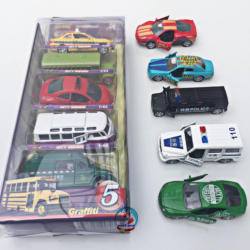 Set 5 chiếc ô tô bằng sắt mở cánh siêu bền