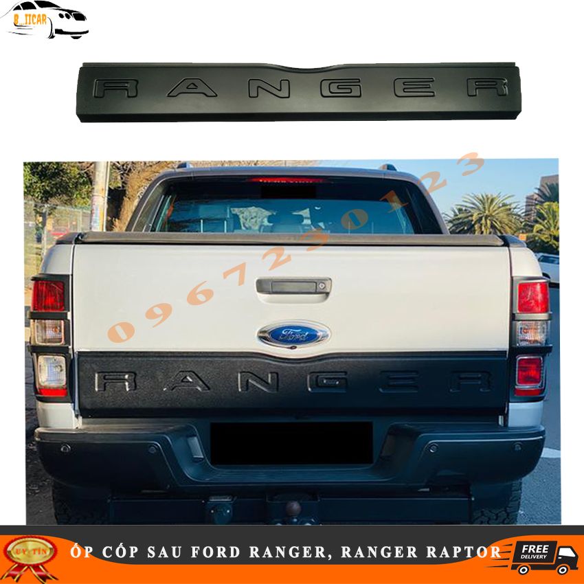 Ốp cốp sau,  ốp nắp thùng sau Ford Ranger XLS, XLT, WildTrack 2016-2021 ( ốp bửng)