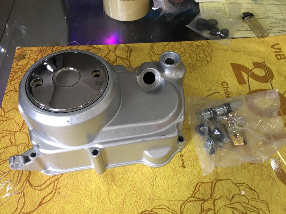 Nắp nồi sơn bạc + phụ kiện nồi đầy đủ cho xe 67 - Cd kiểu - sơn bạc