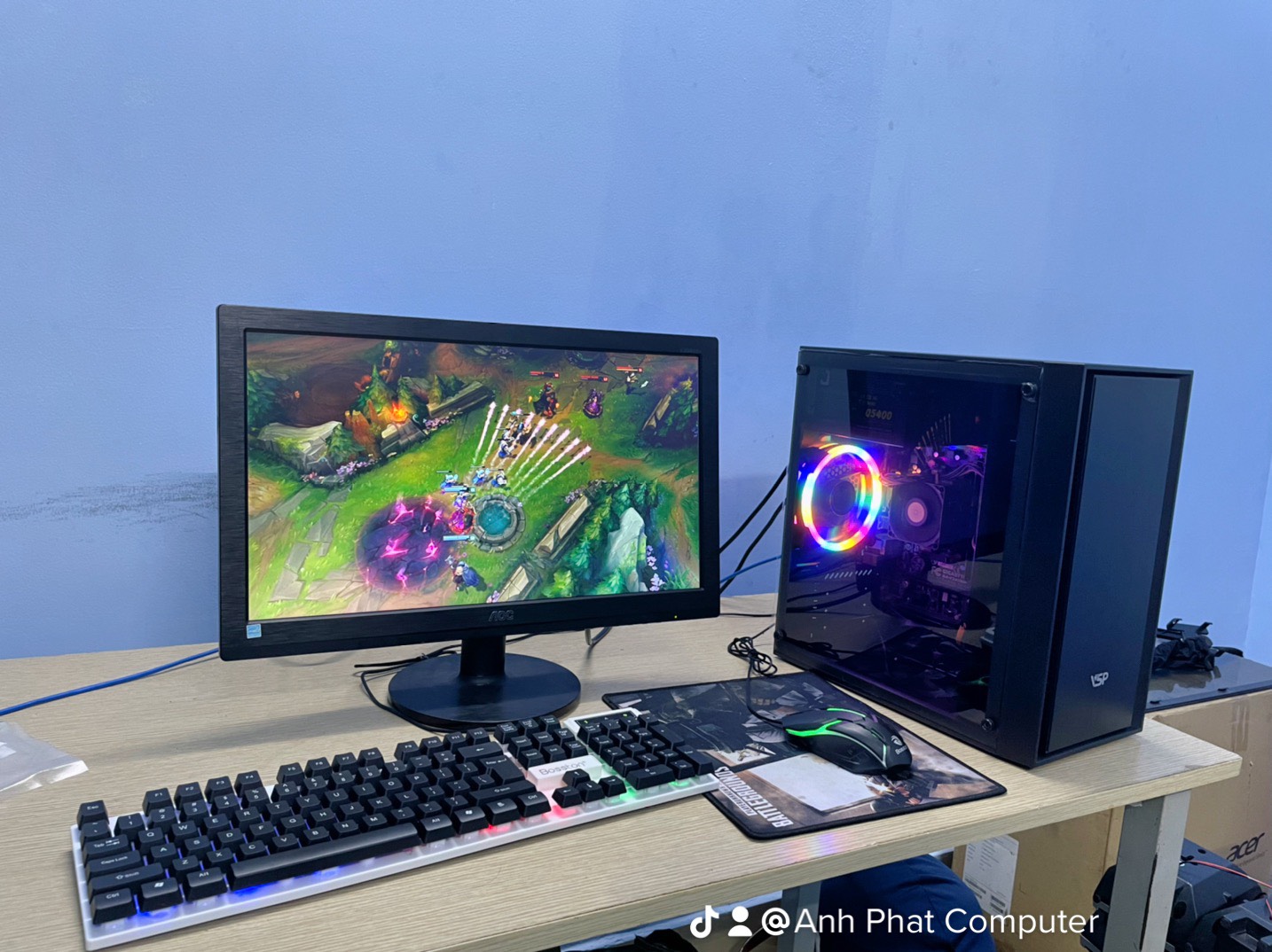 Bộ máy tính đồ họa, chuyên game liên minh, giả lập, đột kích 250GB Card đồ họa HD 7000 Series