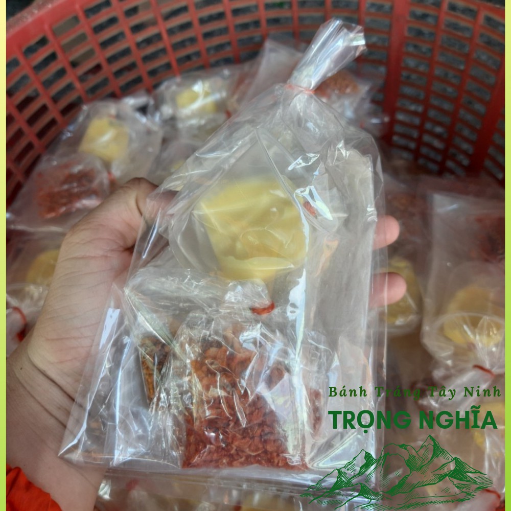 Bánh Tráng Phơi Sương Cuộn Bơ Trong Nghĩa