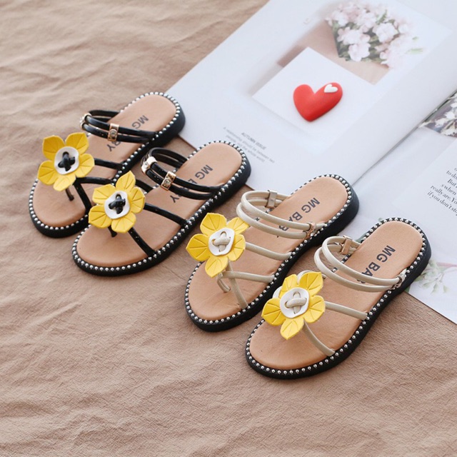 Sandal đi biển mùa hè hàng quảng châu cao cấp cho bé gái hoa v826