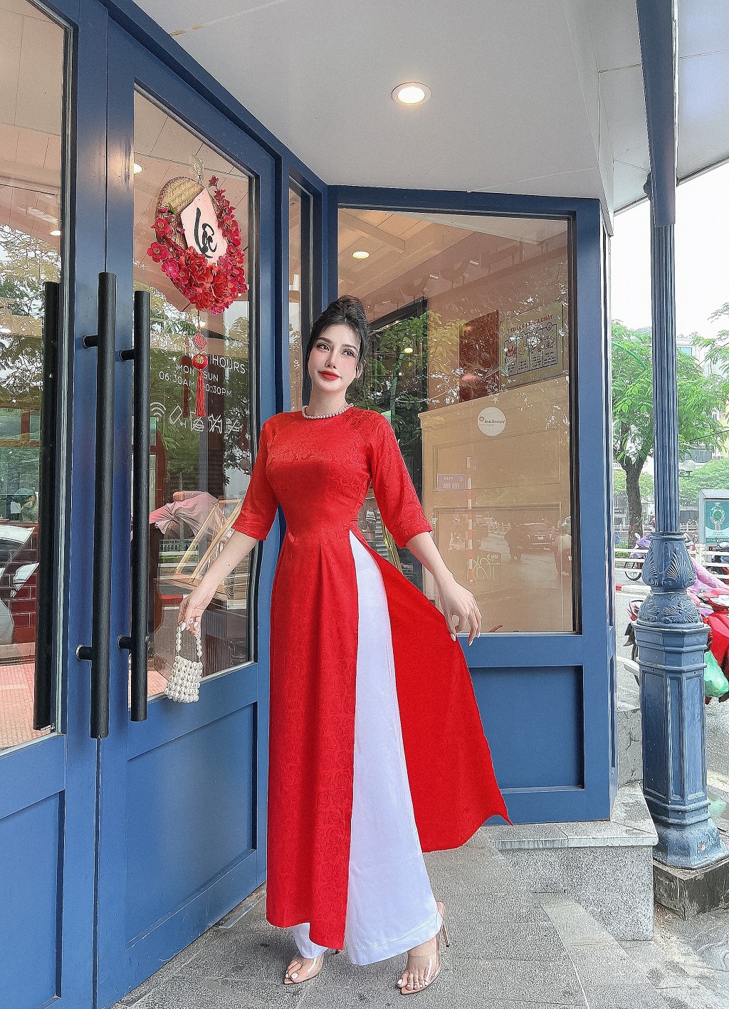 [HCM](Siêu phẩm cực hot) Áo dài mẫu mới chất gấm lụa hoa hồng đóng ngọc cực sang trọng nhiều màu nhiều size có bán lẻ áo lẻ quần và cả bộ