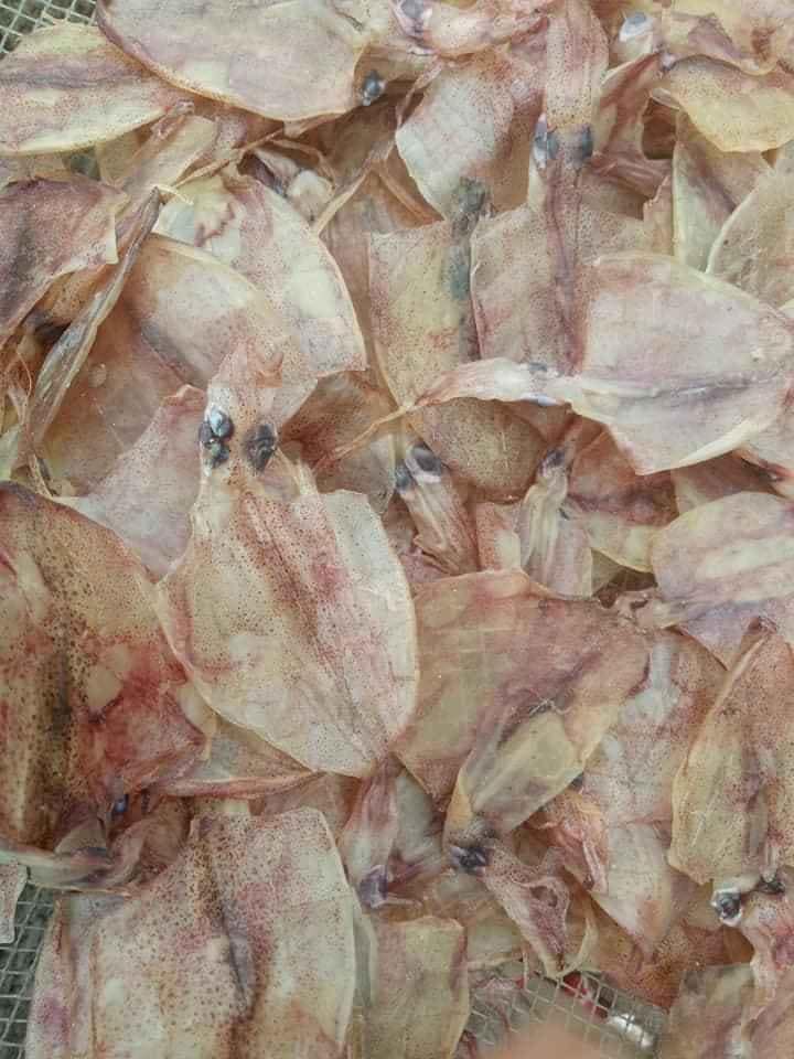500g khô mực đồng tiền cà mau hoặc 200gr khô mực đồng tiền cà mau