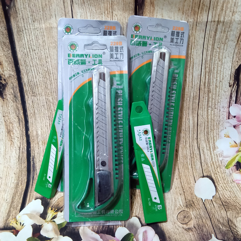 Combo dao rọc giấy berrylion 229b + lưỡi dao