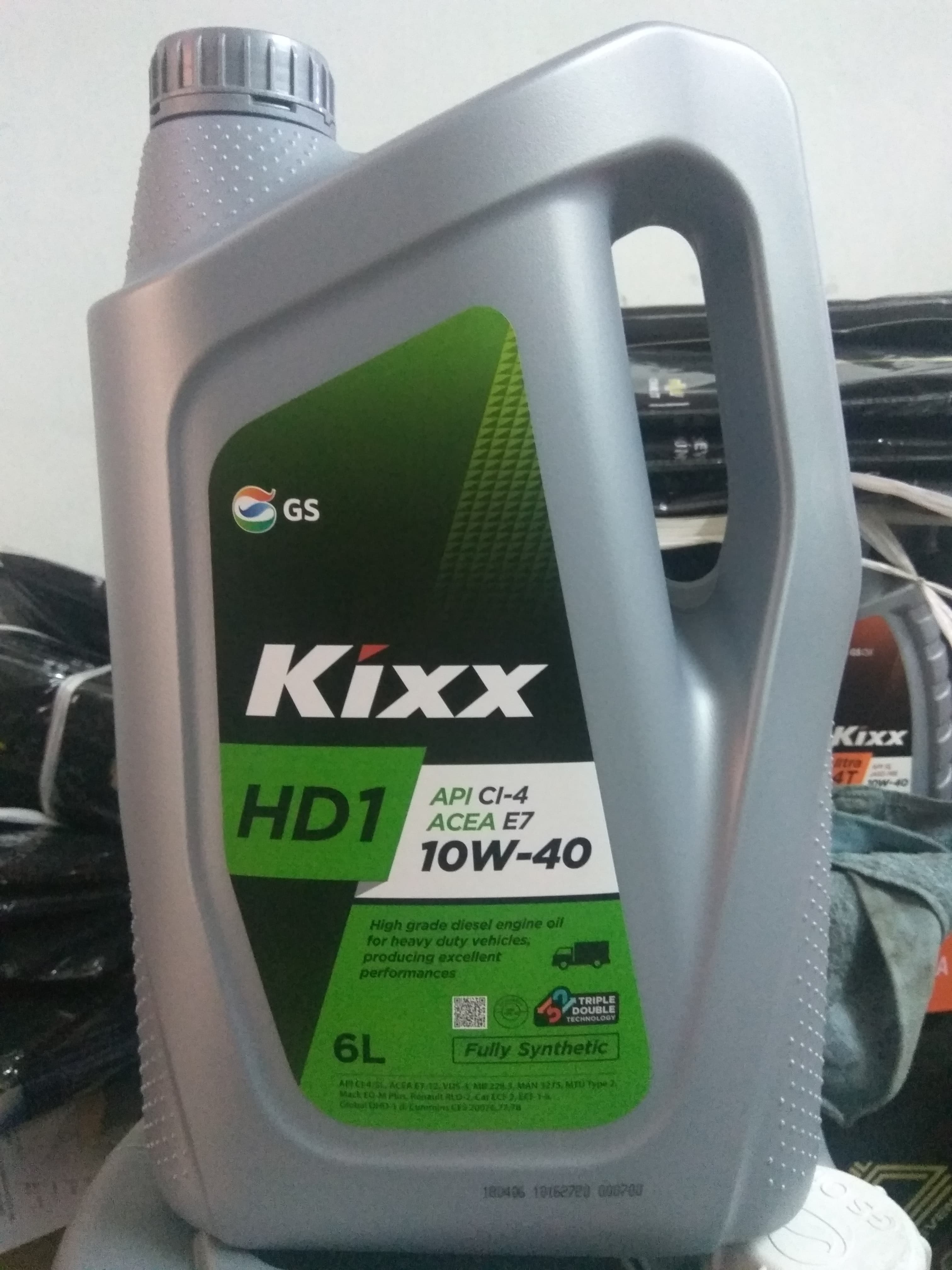 Nhớt dành cho xe máy dầu KIXX HD1 CI-4 - 6L