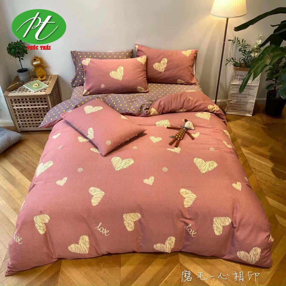 Bộ chăn ga gối poly họa tiết trái tim