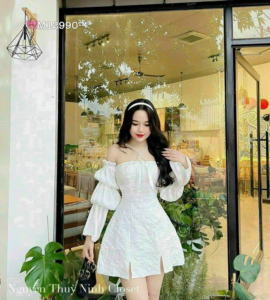 Đầm gấm dây cườm phối voan dài tay