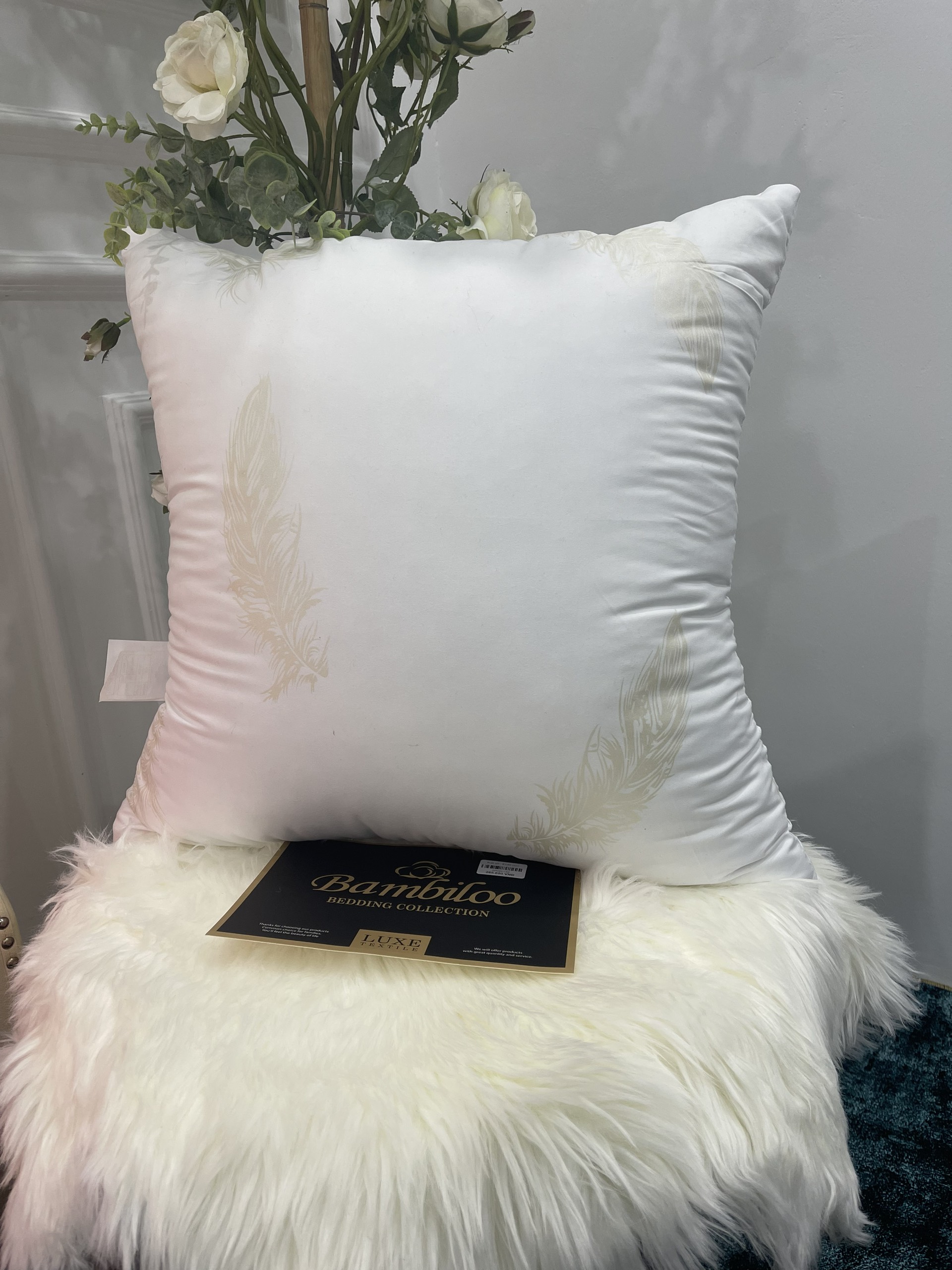 Ruột gối vuông trơn kích thước 45 x 45cm