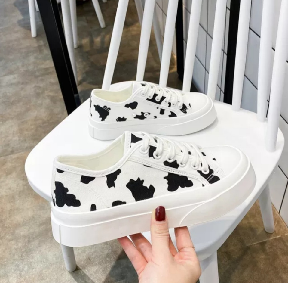 [CÓ SẴN 2022] Giày thể thao nữ Ulzzang bò sữa đế bằng bánh mì vải mềm màu đen trắng năng động trẻ trung hot trend đẹp