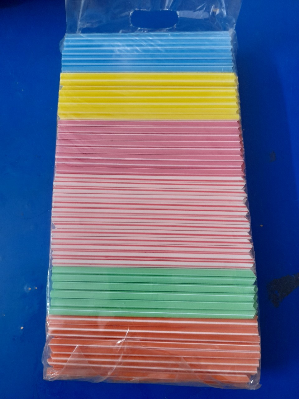 Ống hút nhựa cứng nước mía bịch 500g có 1 đầu nhọn