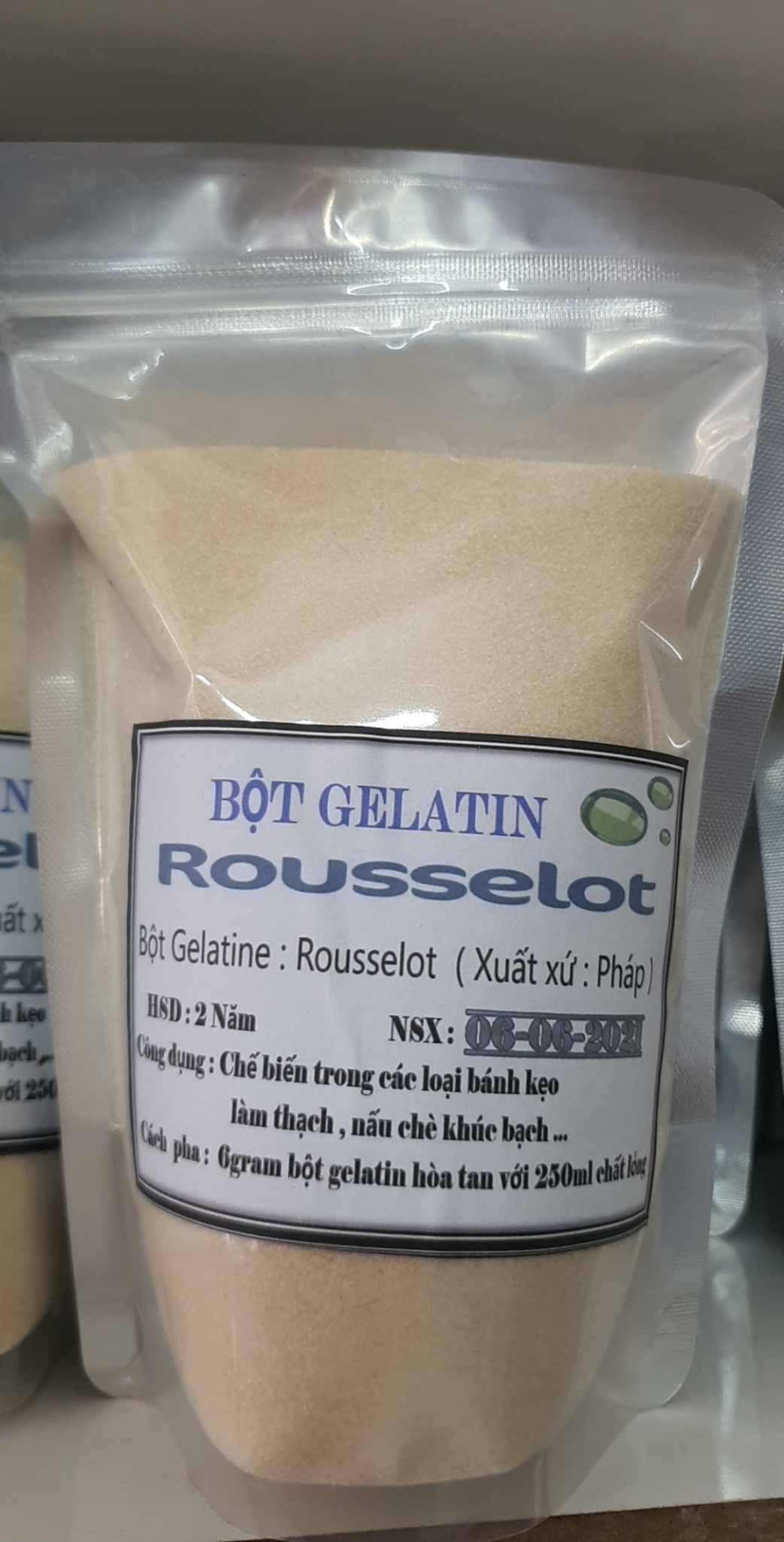 Bột Gelatin Rousselot Pháp HỦ-300g - date luôn mới