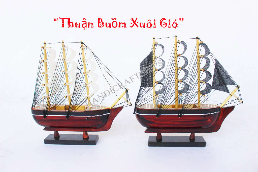 Combo 2 thuyền gỗ trang trí PHONG THỦY màu đen & trắng (Dài: 20cm)