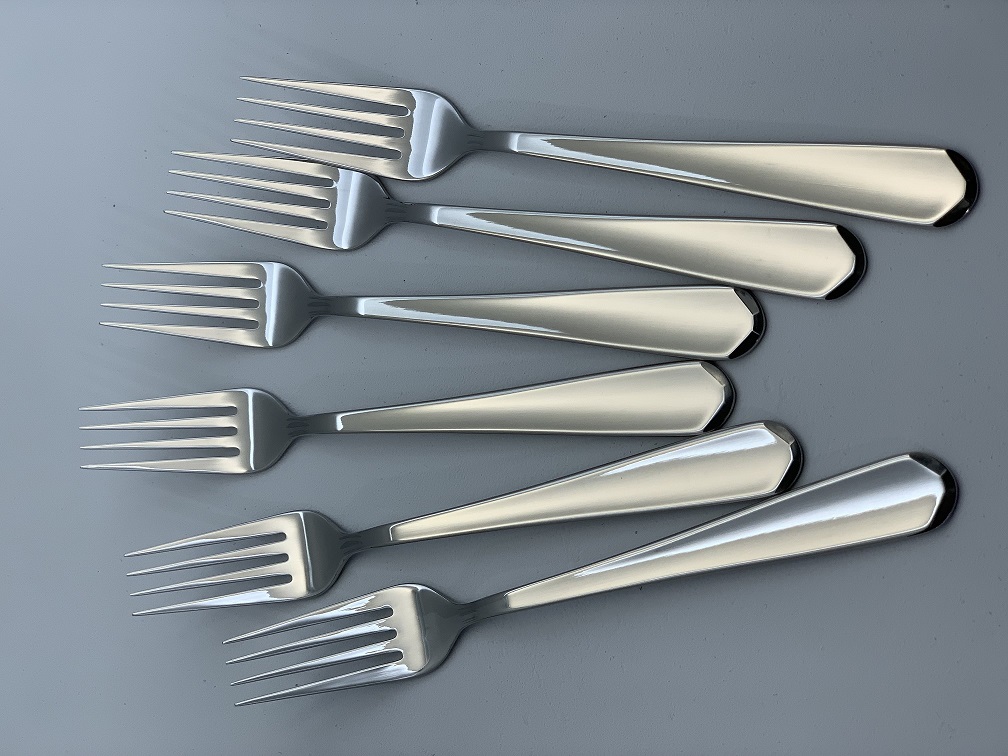 Set nỉa inox cao cấp gồm 6 cái không hộp gỗ