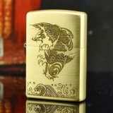 Bật lửa Zippo cá chép vàng