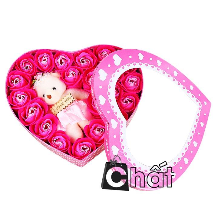 Quà valentine – Hộp Trái Tim Trong Suốt Hoa Hồng Sáp Kèm Gấu Bông