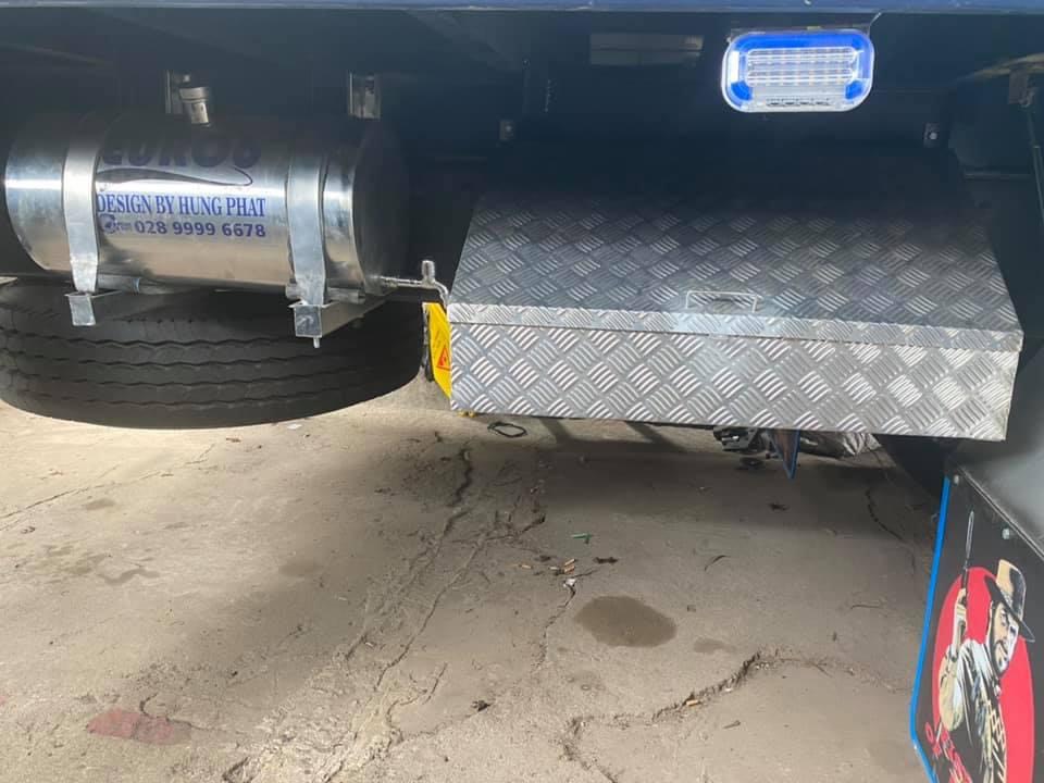 BÌNH ĐỰNG NƯỚC INOX CHO CÁC BÁC TÀI GẮN LÊN XE - 20L/30L/40L/50L/60L