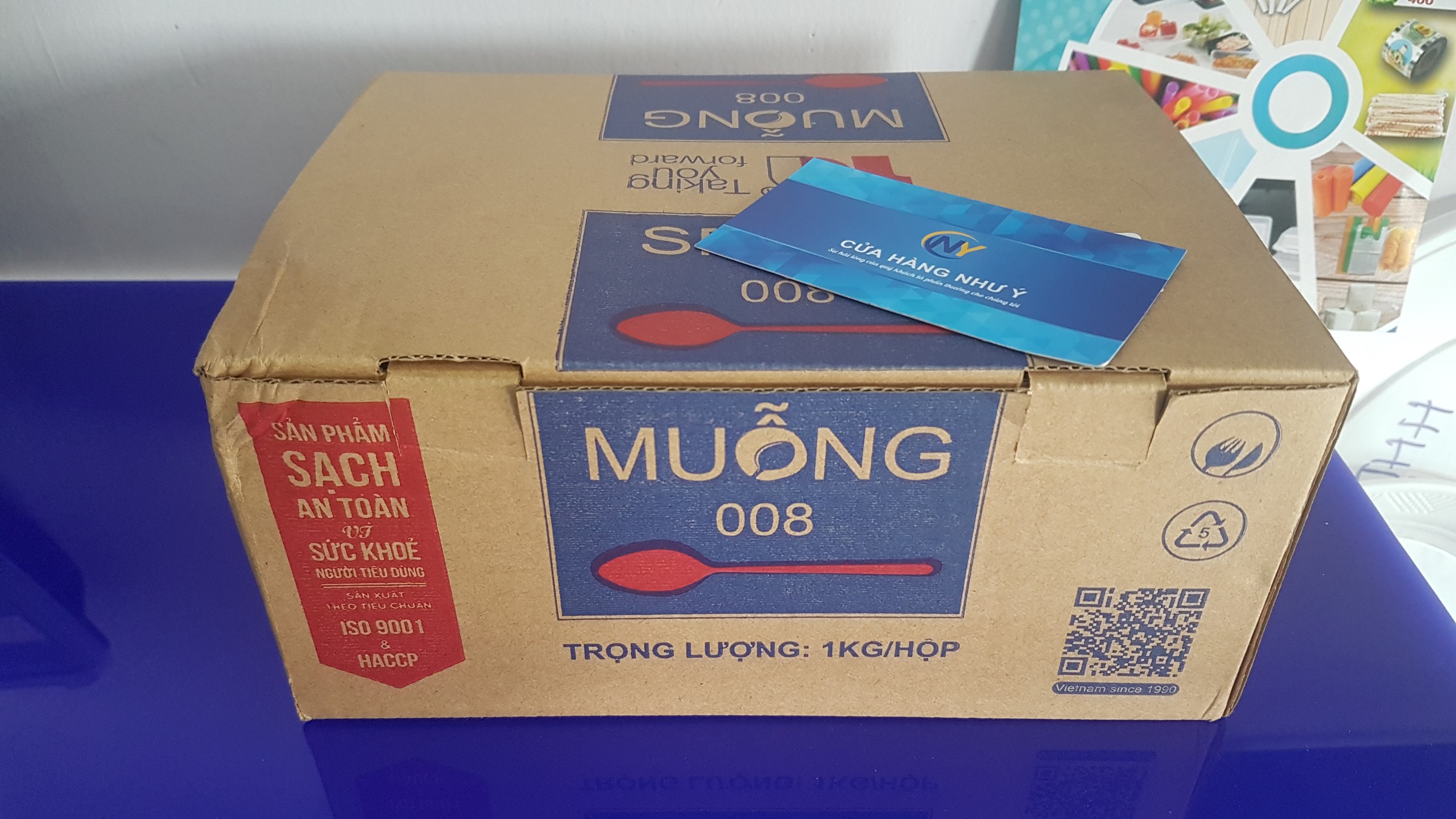 Muỗng nhựa kg cao cấp Thuận Lợi