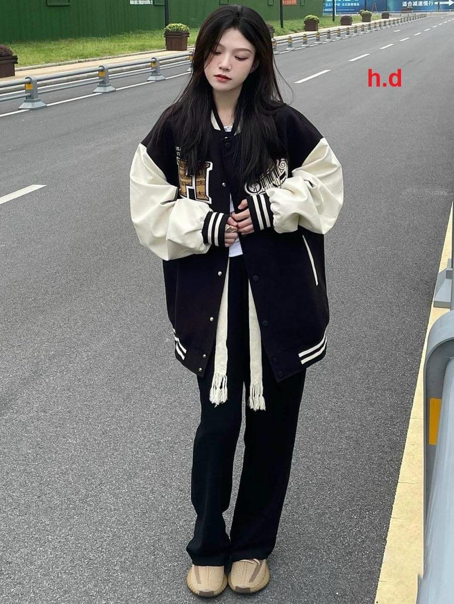 Áo Khoác bomber chữ H Nốt Nhạc siêu hót