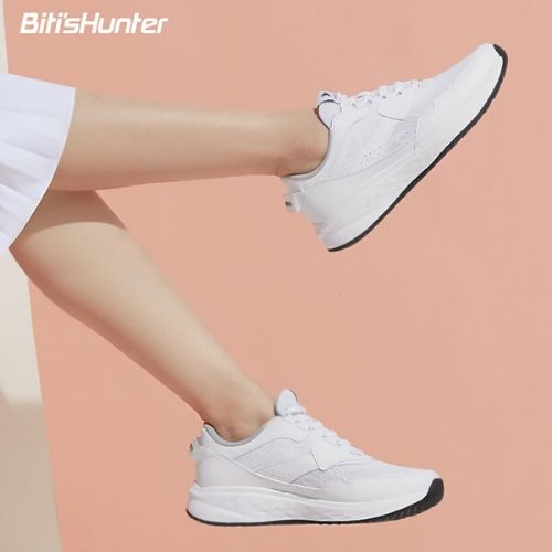 Giày Thể Thao Nữ Biti Hunter Core White Snow DSWH01201TRG (Trắng)- Festive Collection 2k19