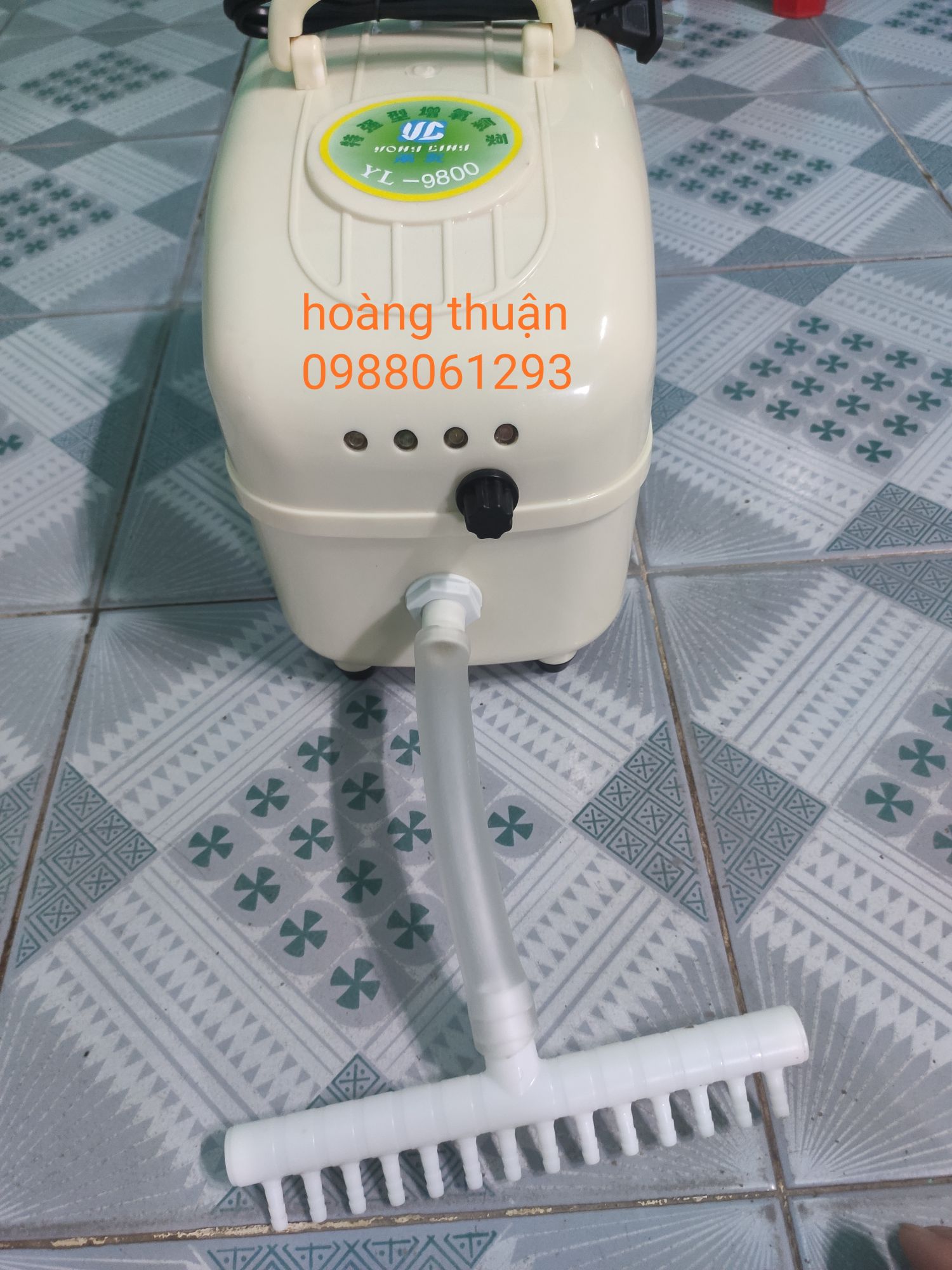 Máy sục khí oxy tích điện yl 9800